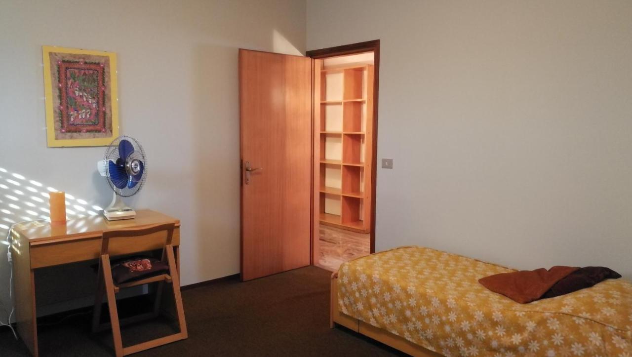 Giove Apartment Mestre Luaran gambar