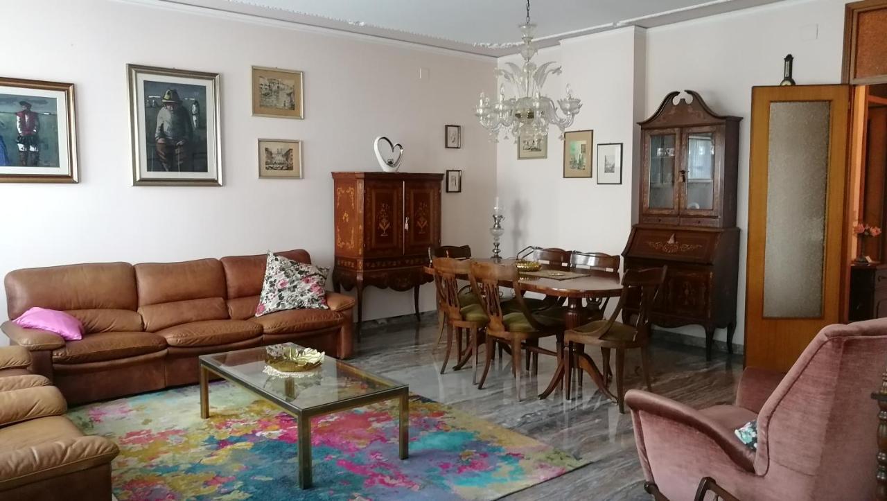 Giove Apartment Mestre Luaran gambar